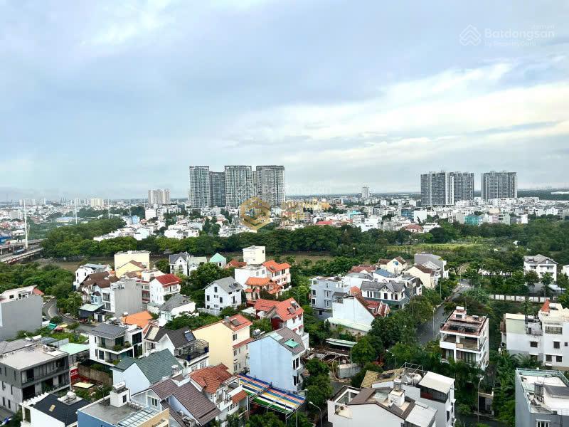 Siêu phẩm 2pn 2wc  giá chỉ 7 tỷ  tầng cao thoáng mát, giá cực tốt tại the sun avenue