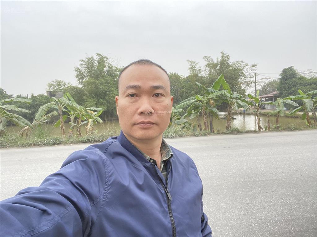 Bán 100m2 mặt tiền 5m phân lô đường trục cảng the vissa 2.6 tỷ.nối ra đường 477 gia viễn ninh bình