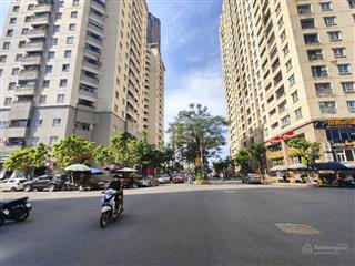 Bán biệt thự đô thị văn khê 180m2 4 tầng, thang máy 40 tỷ.
