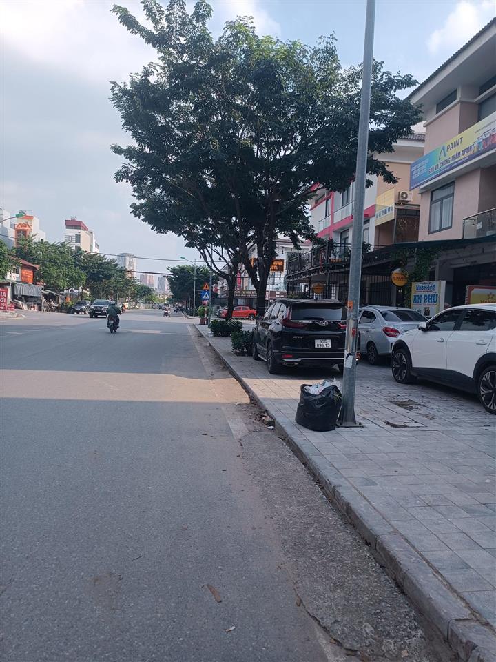 Lô góc, ngay 2 mặt tiền nhà anh an, aeon mall 50/65m2, vỉa hè rộng, ô tô tránh, 15,8 tỷ
