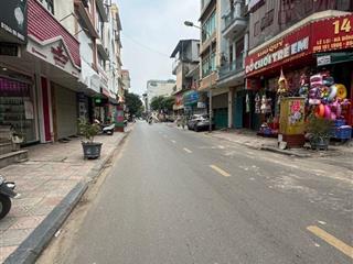 Nhà mặt phố lê lợi hà đông, kinh doanh 24/7, mặt tiền lớn 4,8m. 57m2 19,3 tỷ.