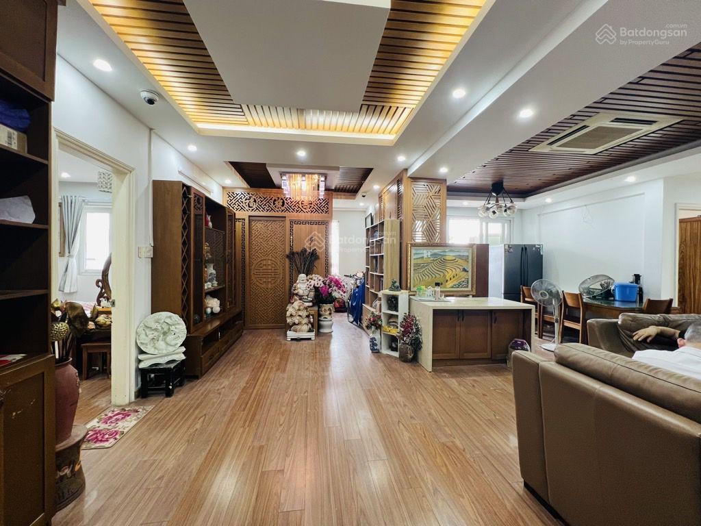 Nhà ubnd đại mỗ, nhà 5 tầng, phố ô tô tránh  6,9 tỷ