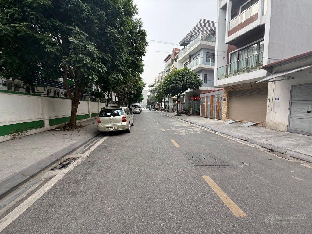 Bán nhà nguyễn khuyến, văn quán, hà đông, 140m2.