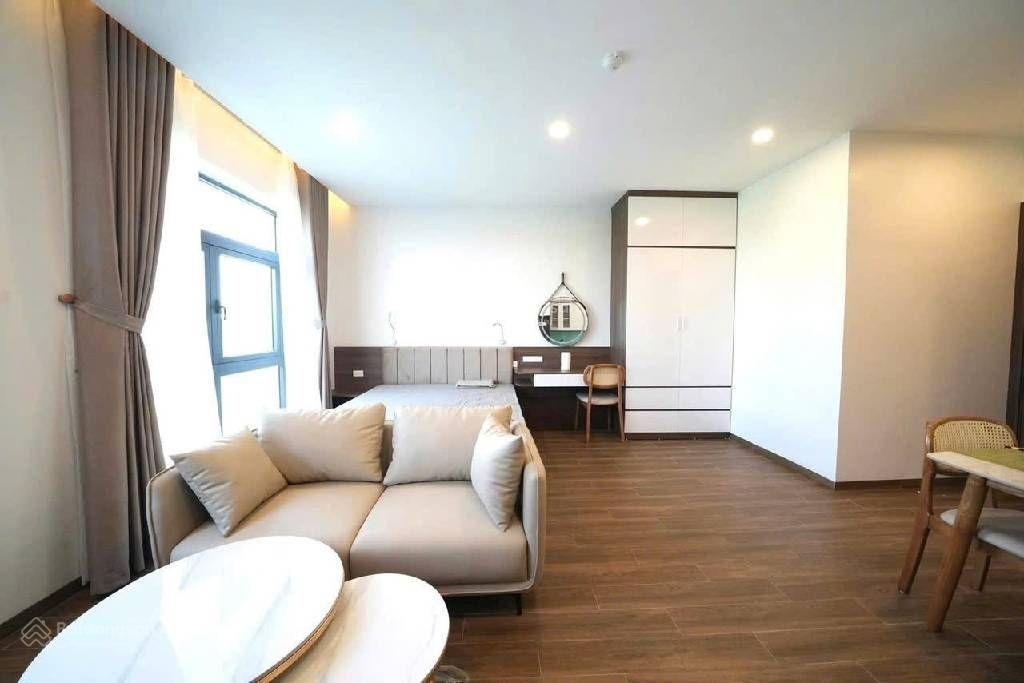 Nhà phố thành thái cầu giấy ô tô tránh, 50 m2 5 tầng 14,8 tỷ
