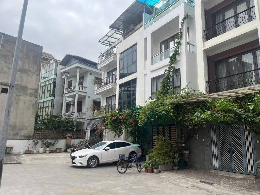 Nhà riêng công viên cầu giấy, 5 tầng  phố thọ tháp ôtô tránh. nội thất... có 14,5 tỷ