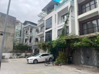 Nhà riêng công viên cầu giấy, 5 tầng  phố thọ tháp ôtô tránh. nội thất... có 14,5 tỷ