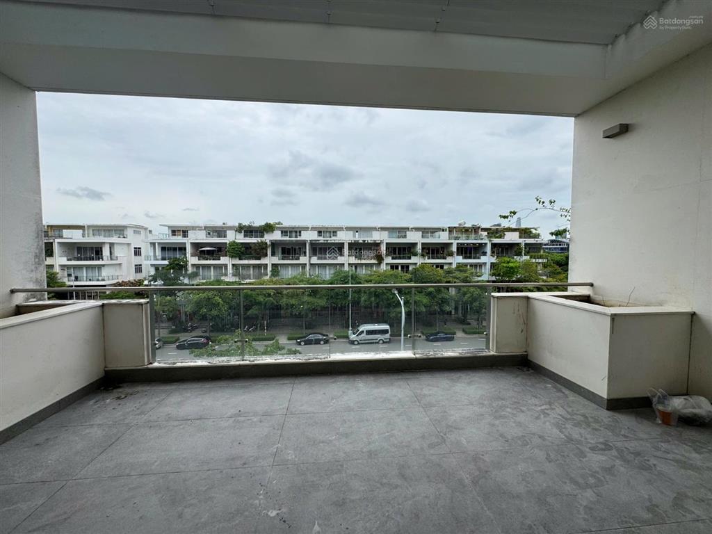 Văn phòng hạng a tại sala 150m² mặt tiền nguyễn cơ thạch chỉ 14 usd/m2, bao phí quản lý
