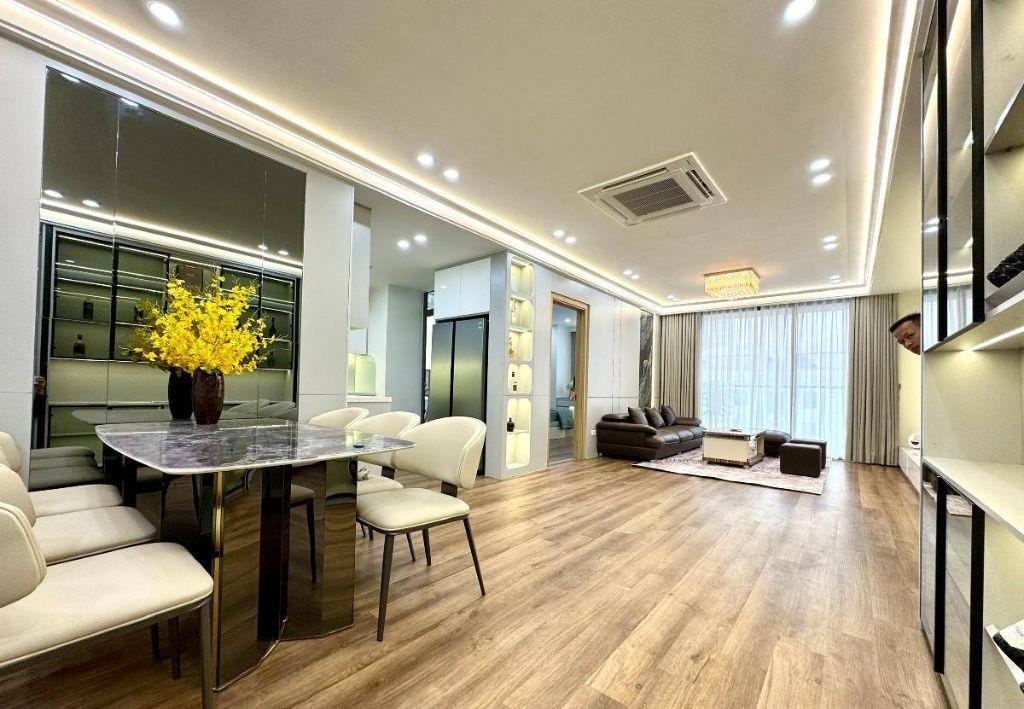 Bán gấp căn hộ tòa N04B Ngoại Giao Đoàn – 156m2 ( 4PN) – Căn góc.