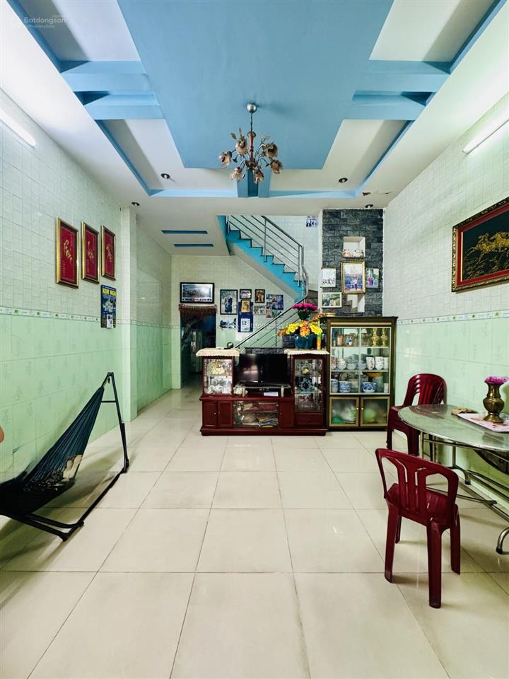 Bán đất tặng nhà chính chủ lâu năm hẻm 5m xe tải tránh, lê trọng tấn 94m2 nhà 3 tấm. chỉ 90tr/m2 tl