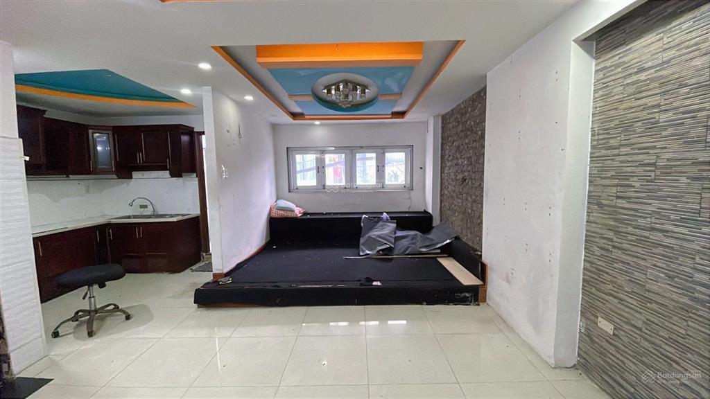 Hiếm bán nhà 5 tầng hẻm 8m thông kinh doanh ko lg, sát mt âu cơ tân bình, ở kd/ cho thuê vp, cty
