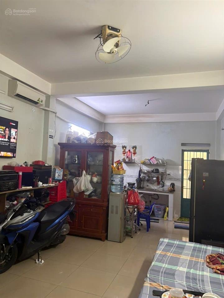 Bán nhà bình tân ngay tân hoà đông q6, gần v.xoay phú lâm 64m2 3 tầng, hẻm 6m, ko qh. chỉ 5.9t tl