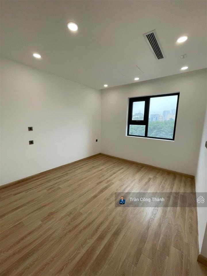 Hot! hà nội paragon bán nhanh căn 2 ngủ vip 90m2 ở luôn view vành đai 3 chỉ 8,x tỷ.  0973 038 ***