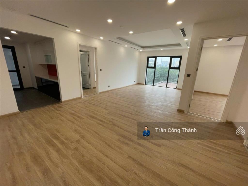 Hot! hà nội paragon bán nhanh căn 2 ngủ vip 90m2 ở luôn view vành đai 3 chỉ 8,x tỷ.  0973 038 ***