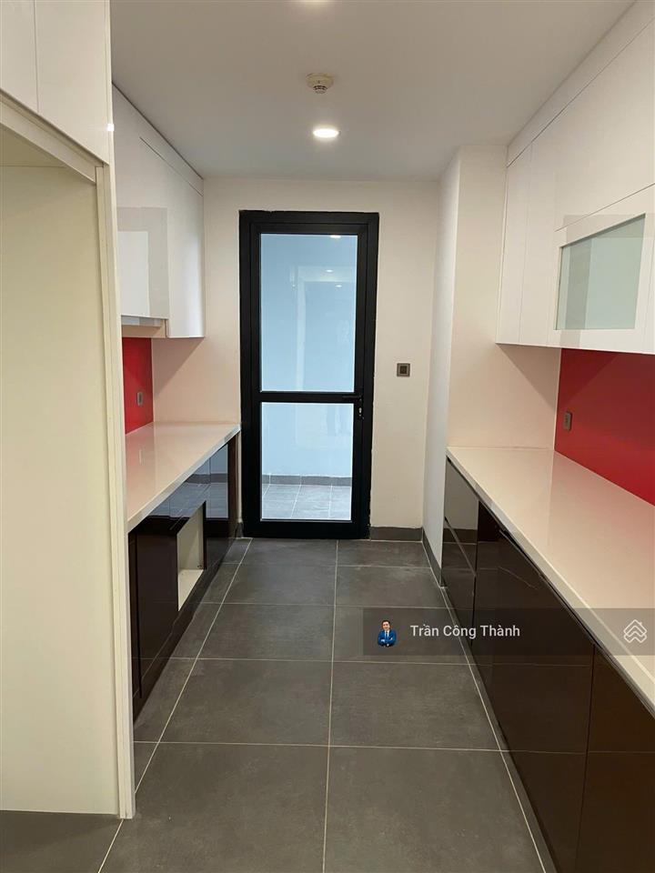 Hot! hà nội paragon bán nhanh căn 2 ngủ vip 90m2 ở luôn view vành đai 3 chỉ 8,x tỷ.  0973 038 ***