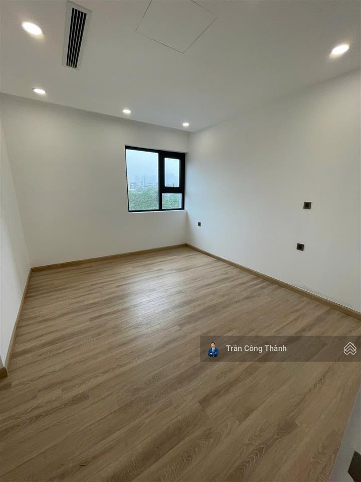Hot! hà nội paragon bán nhanh căn 2 ngủ vip 90m2 ở luôn view vành đai 3 chỉ 8,x tỷ.  0973 038 ***