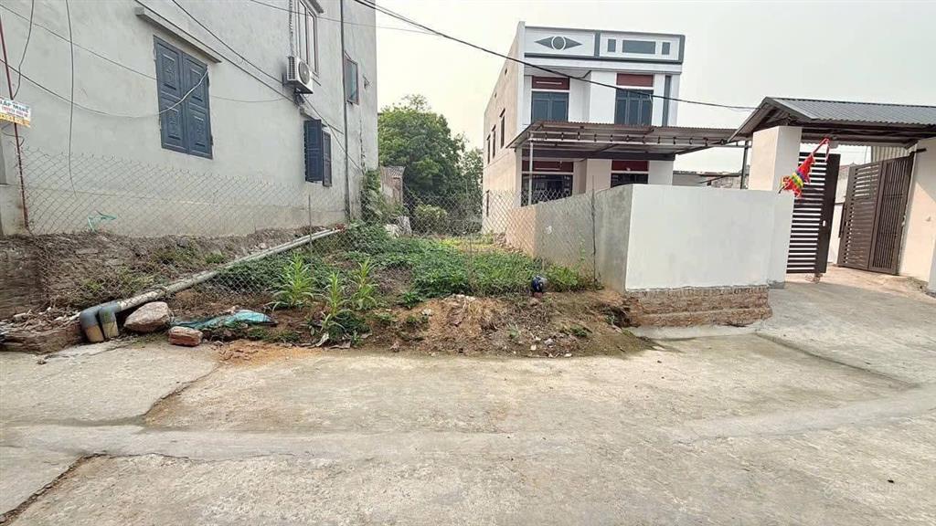 Đất tân hưng ngô đạo địa chỉ  xã đa phúc thành phố  hà nội, dt 109 m2 full tc