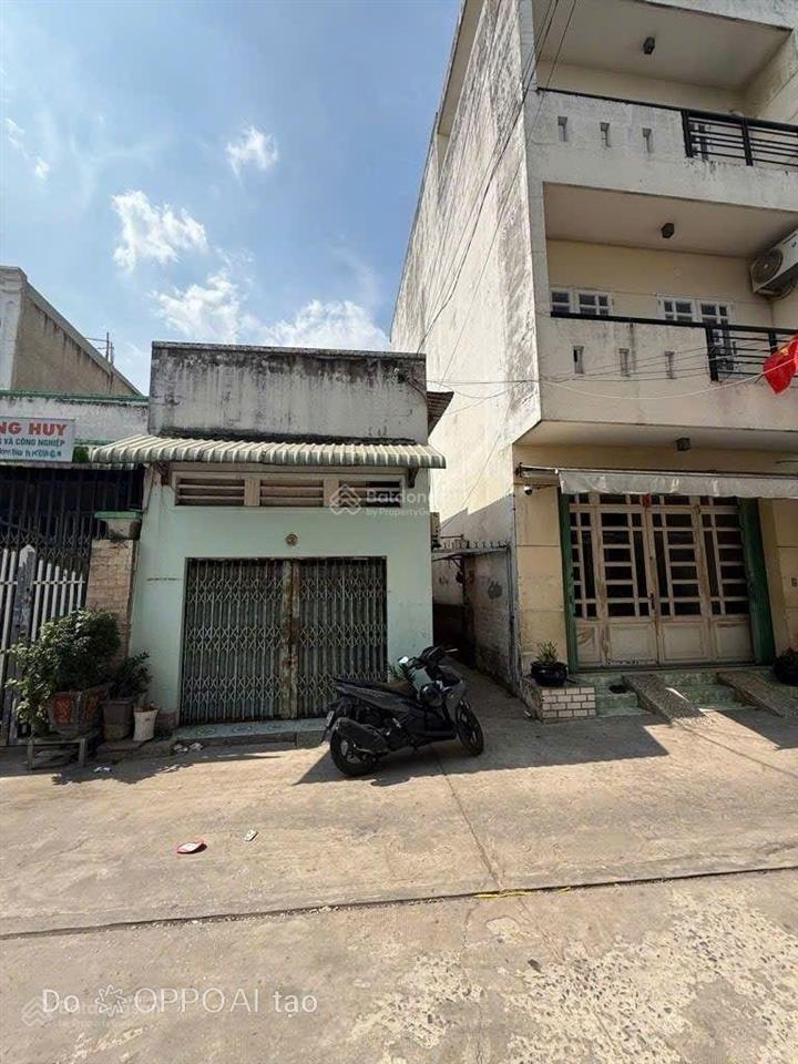 Bán nhà đường hồ văn long, gần cầu vượt bà hom (5m x 18,5m) 5,3 tỷ tl