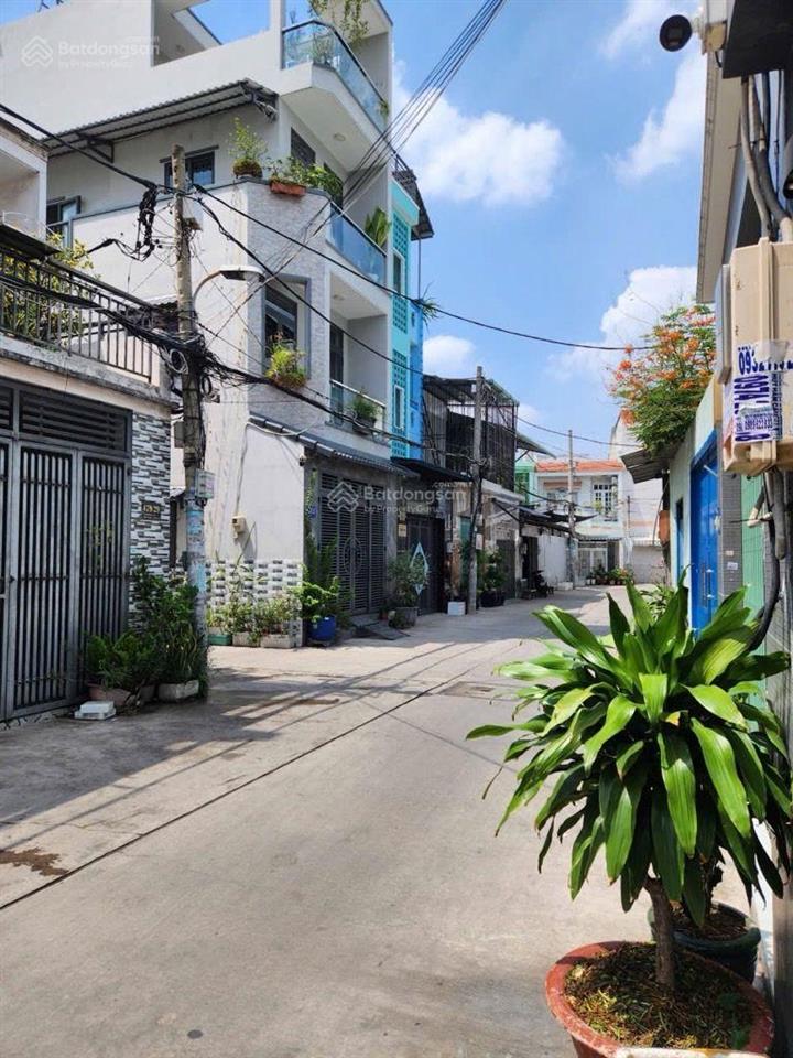 Bán nhà hương lộ 2, gần ngã tư bốn xã (5m x 12m x 3 tầng) 6,1 tỷ tl