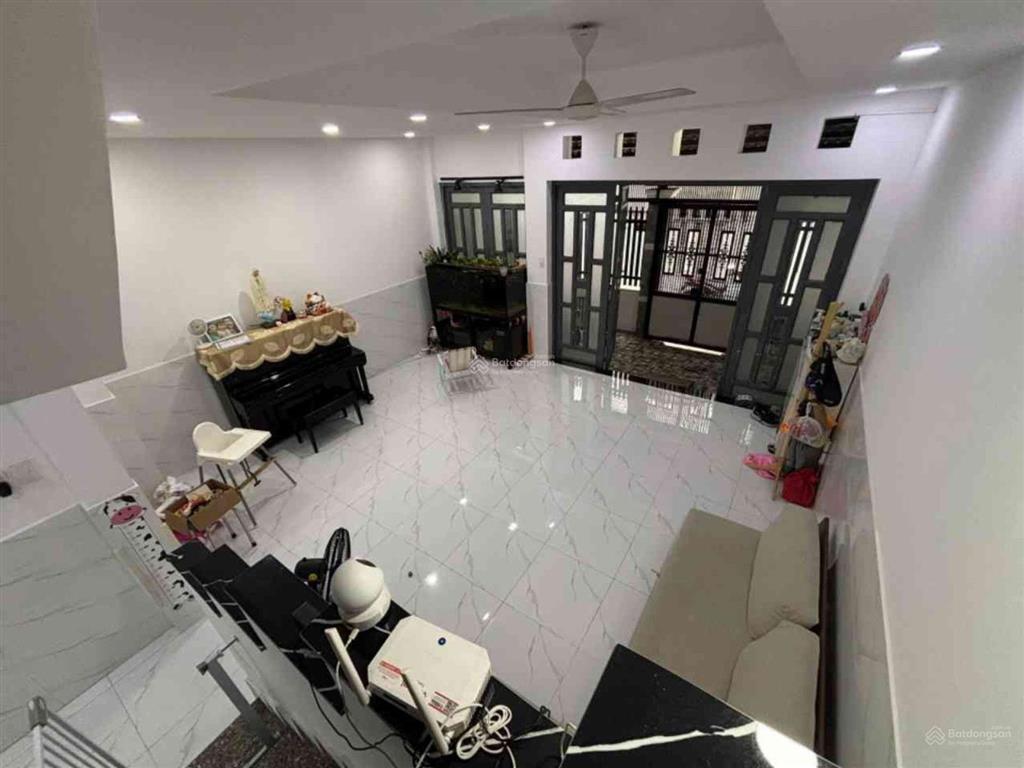 Bán nhà đường kinh dương vương, phường phú lâm, quận 6  sổ hồng riêng  54m2  giá 6,4 tỷ