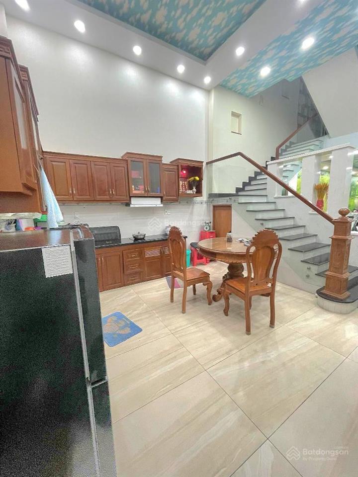 Bán nhà mặt tiền đường số 6,khu tên lửa,phường an lạc  sổ hồng riêng  90m²  4 tầng  giá 16,8 tỷ