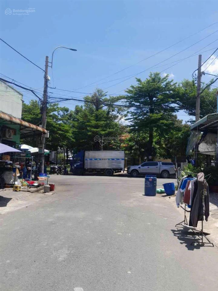 Bán nhà mặt tiền đường số 6, phường tân tạo a, quận bình tân  sổ hồng riêng  100m2  giá 5,5 tỷ