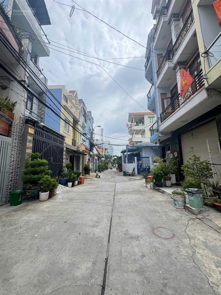 Bán nhà tân hoà đông,phường bình trị đông,bình tân  hẻm xe hơi  sổ hồng riêng  78m²  giá 8,8 tỷ