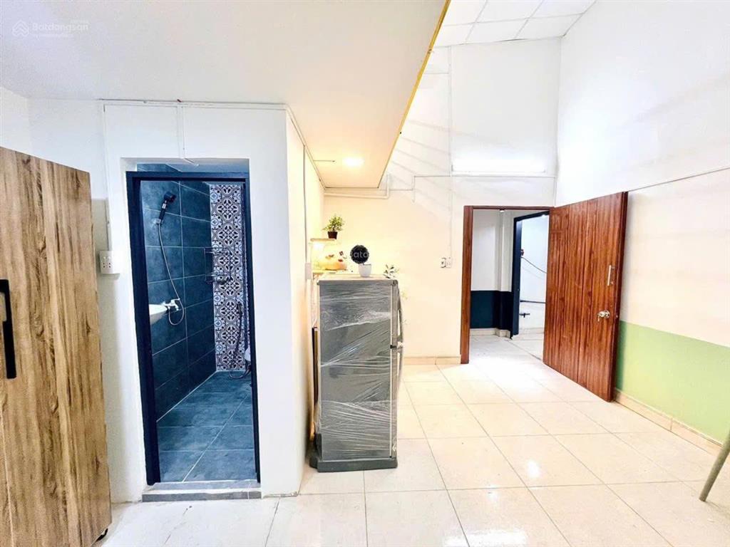 Bán nhà đường kinh dương vương, khu tên lửa  125m2  sổ hồng riêng  giá 12,9 tỷ  ngộp bank