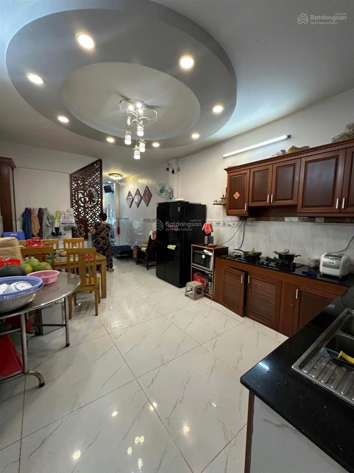 Bán nhà mặt tiền kdc bình phú, quận 6  sổ hồng riêng  80m2  4 tầng  giá 11 tỷ