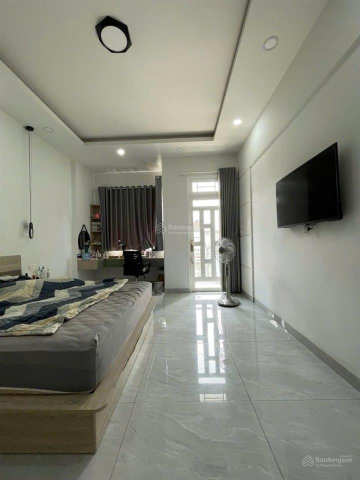 Bán nhà đường tân hoà đông,hẻm 8m  sổ hồng riêng  64m²  4 tầng  giá 7,4 tỷ