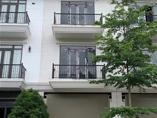 CẦN BÁN CĂN LK VIIEW CÔNG VIÊN 3 TẦNG 1 TUM 85.5M2 X4.5 TỶ KHU ĐÔ THỊ AN PHÚ- SƠN LA.