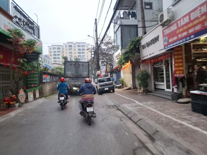 BÁN ĐẤT PHỐ NGÔ GIA TỰ – LONG BIÊN – 100M² – Ô TÔ TRÁNH – KINH DOANH ĐỈNH – 16.3 TỶ
