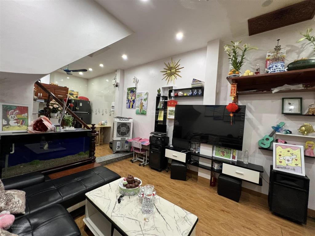 Bán nhà khuất duy tiến ngõ thông 10m ra ô tránh 40m2x4 tầng chỉ 5.7 tỷ có thương lượng 0862 266 ***