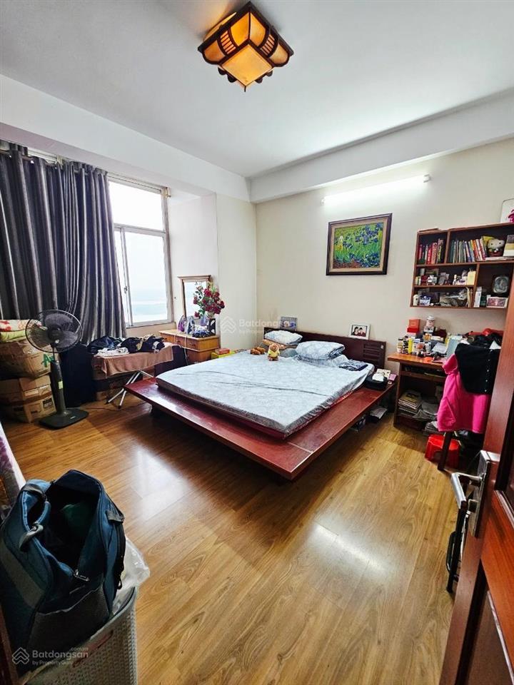 Bán căn góc view cầu nhật tân 123m chỉ 8.3 tỷ 3ngủ, ban công chung cư packexim. 0982 260 ***