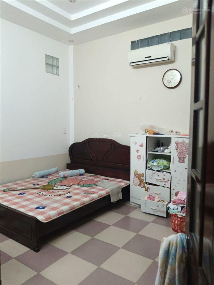 Bán nhà 3 tầng đẹp đường đô đốc lộc hòa xuân đà nẵng vị trí cực đẹp, ngay cạnh chợ hoà xuân.