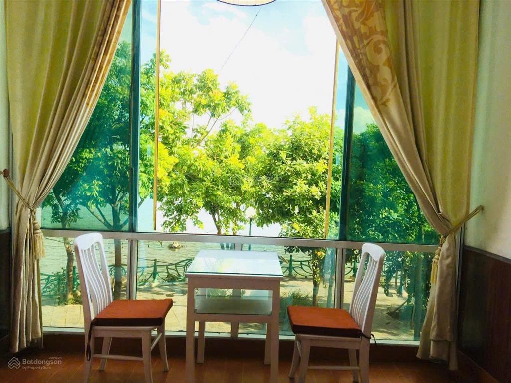 Cho thuê nhà vũ miên, 1 phòng khép kín, view hồ tây cực xinh, full đồ, khu ở thoáng, văn minh, 30m2