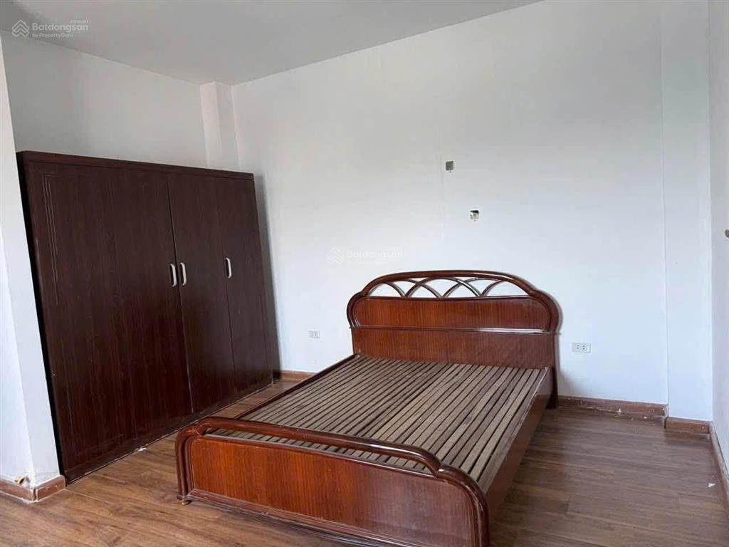 Cho thuê chdv ngõ 19 trần quang diệu  đống đa, 60m2
 có 1 phòng ngủ, phòng khách và bếp, wc