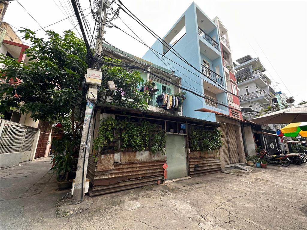 2 mặt hẻm xe tải 8m nguyễn trị phương, ngang 6m, cấp 4, tiện xây villa mini