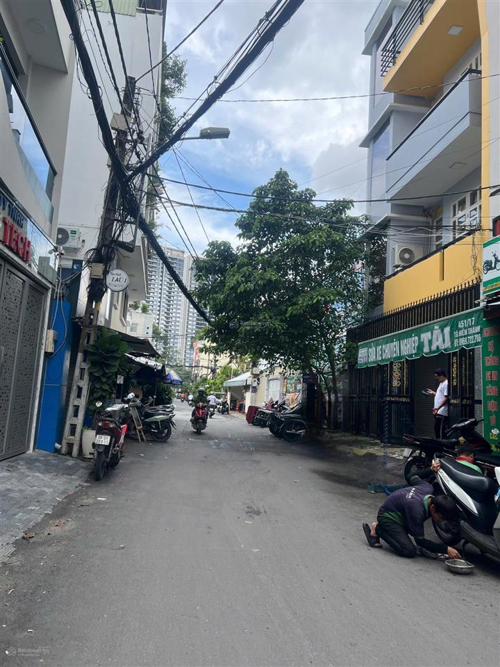 Khu cư xá nguyễn trung trực đường ba tháng hai quận 10  7 x 15m ( nở hậu )  hầm + 4 tầng  40 tỷ