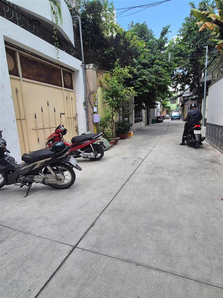 Bán gấp căn góc biệt thự hiếm ở quận 5  9 x 21  3 tầng  chỉ 31 tỷ