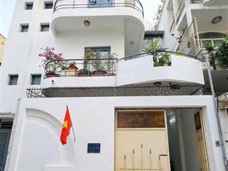 Bán gấp căn góc biệt thự hiếm ở quận 5  9 x 21  3 tầng  chỉ 31 tỷ