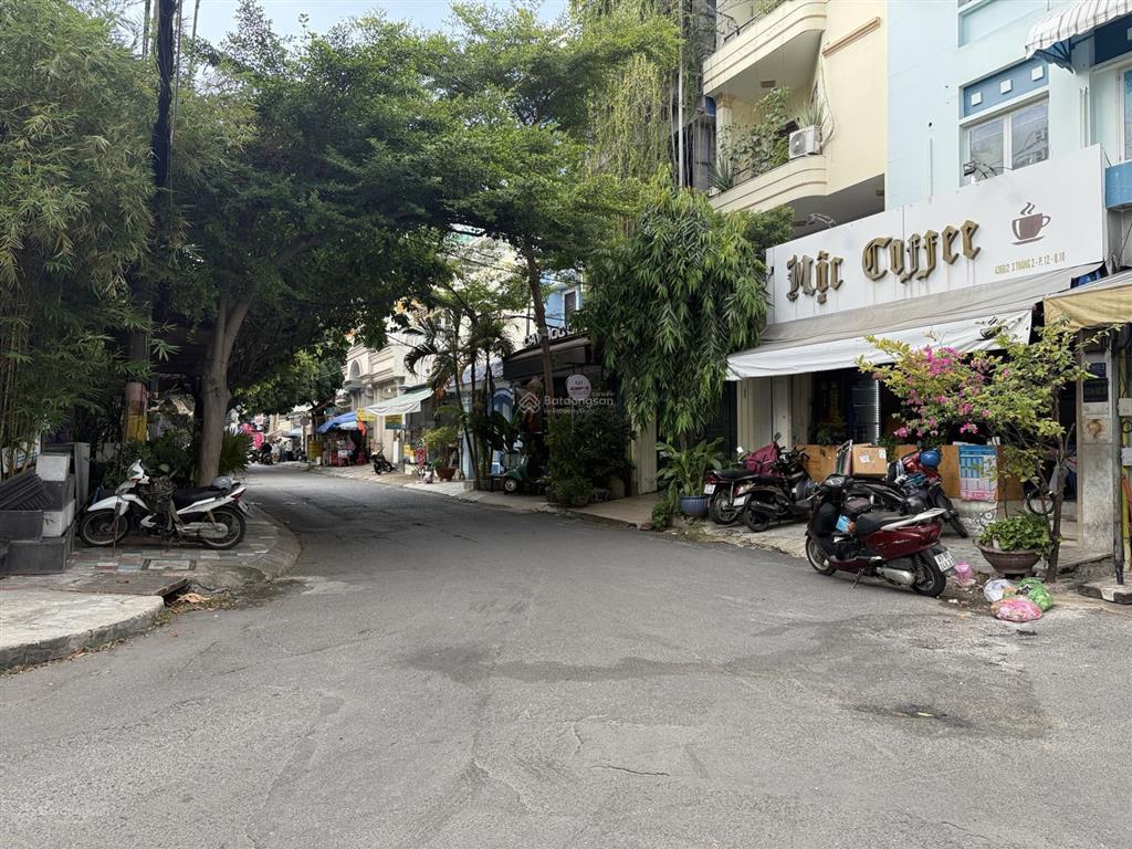 Mặt tiền cư xá nguyễn trung trực 3/2  3 tầng  8 x 16m  vuông vức