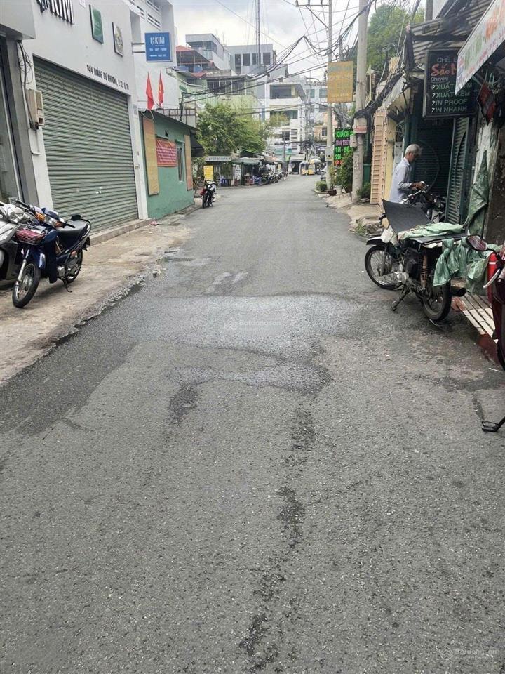 Hẻm 8m kinh doanh hoàng dư khương  8 x 13  cn 100m2  16 tỷ