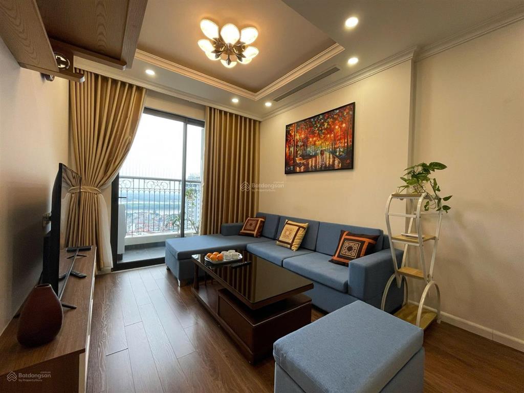 Chính chủ gửi bán căn 2 ngủ view sông hồng đầy đủ nội thất giá tốt