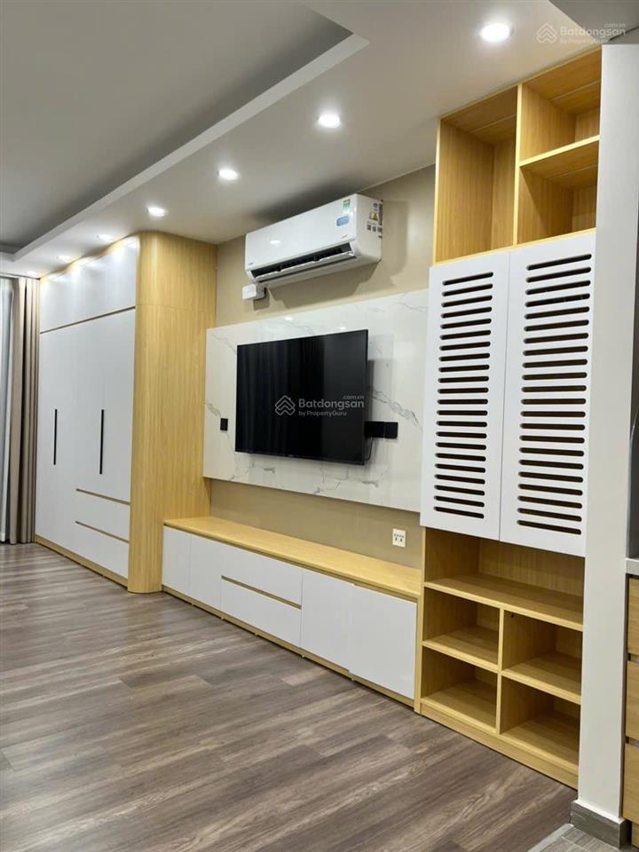 Căn studio view hồ tây đầy đủ tiện ích bể bơi, phòng gym