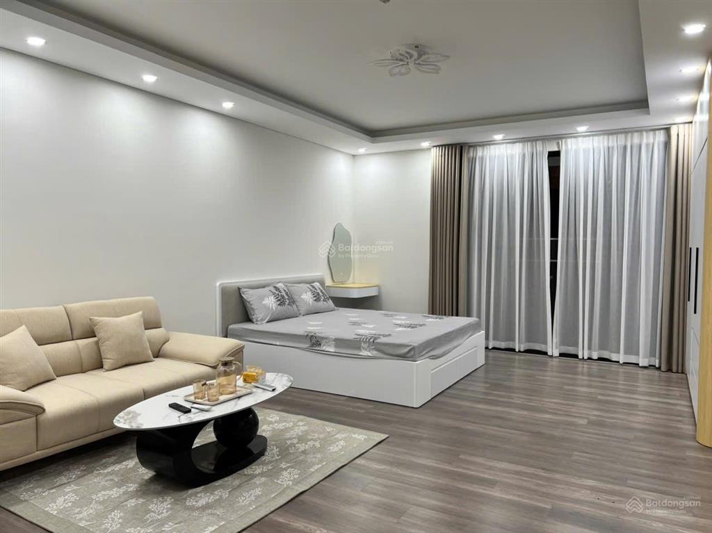 Căn studio view hồ tây đầy đủ tiện ích bể bơi, phòng gym