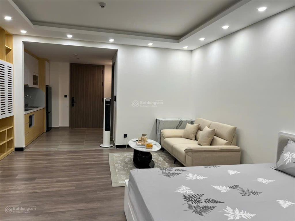 Căn studio view hồ tây đầy đủ tiện ích bể bơi, phòng gym