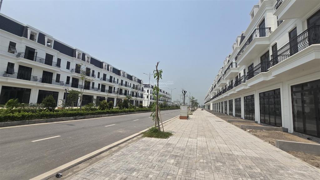 Căn shophouse góc mặt tiền 25m, đường 30m, gần bv việt đức, bạch mai cơ sở 2