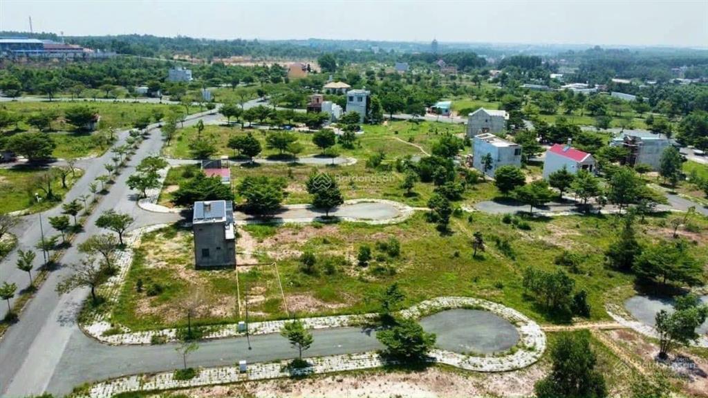 Bán nhanh lô 108m2 full thổ ngay tthc long thành, đón đầu ga metro long thành cách sân bay 10p