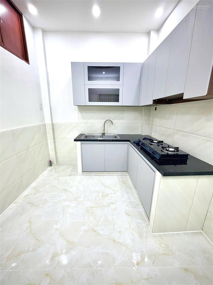 Chính chủ bán nhà hẻm 1/ văn cao 4m x 11m, trệt  1 lầu  2pn  2wc