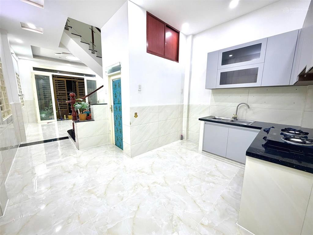 Chính chủ bán nhà hẻm 1/ văn cao 4m x 11m, trệt  1 lầu  2pn  2wc